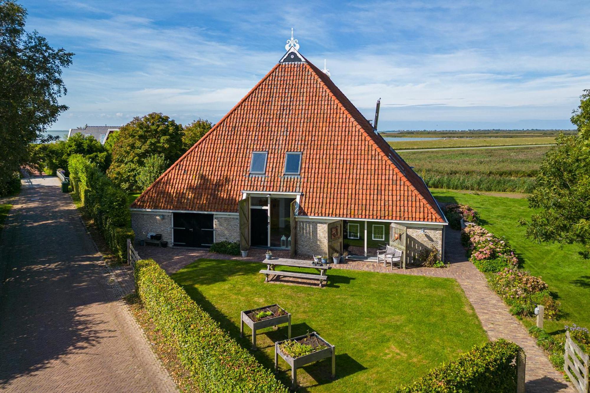 Iselmarpleats Comfortabele Studio Met Badkamer Gaast Exterior photo